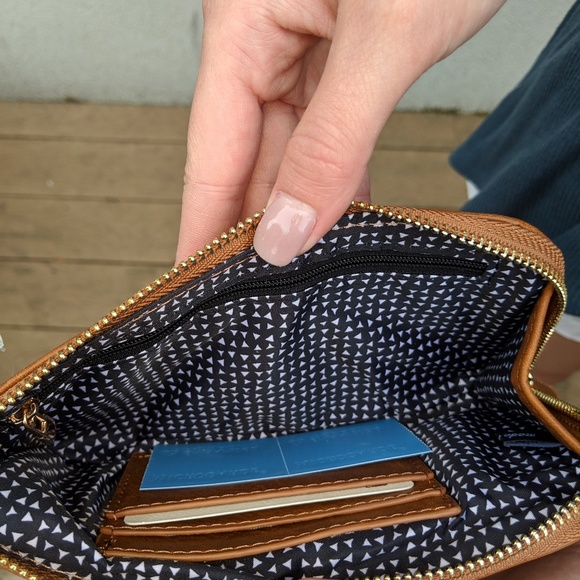 Tapestry Crossbody - Picture 3 of 5